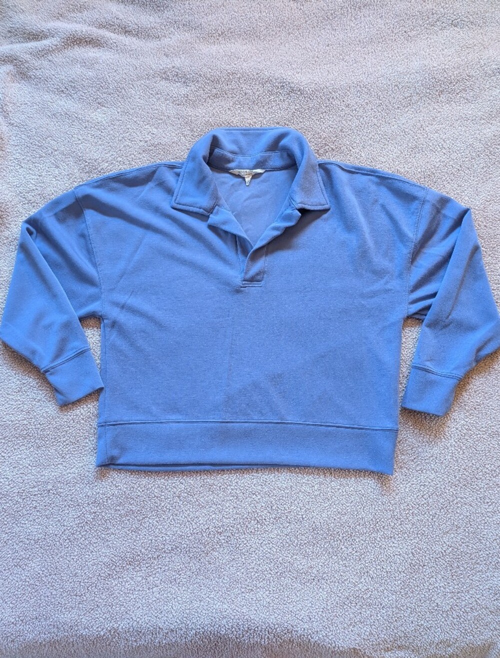 NWOT Sz S Earth Yoga Periwinkle Pullover